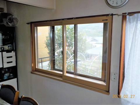 静岡県田方郡函南町の住宅です　同じ日に2現場、内窓を取付けました